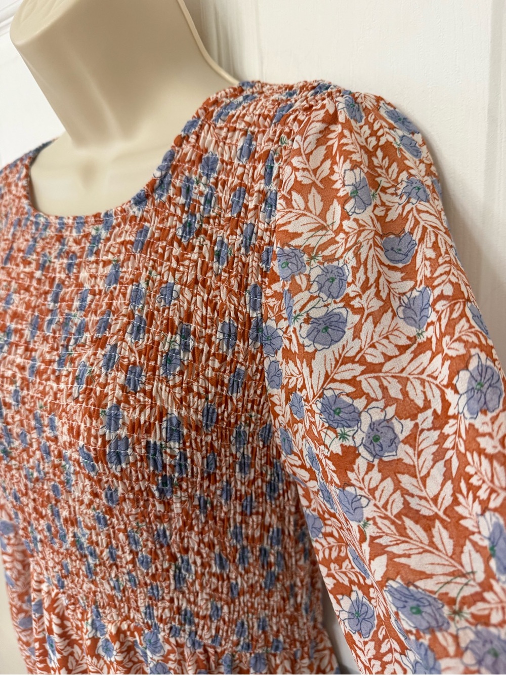 Carly Jean Los Angeles Floral Smocked Midi Dress Blue Rust Boho Small - Picture 7 of 13